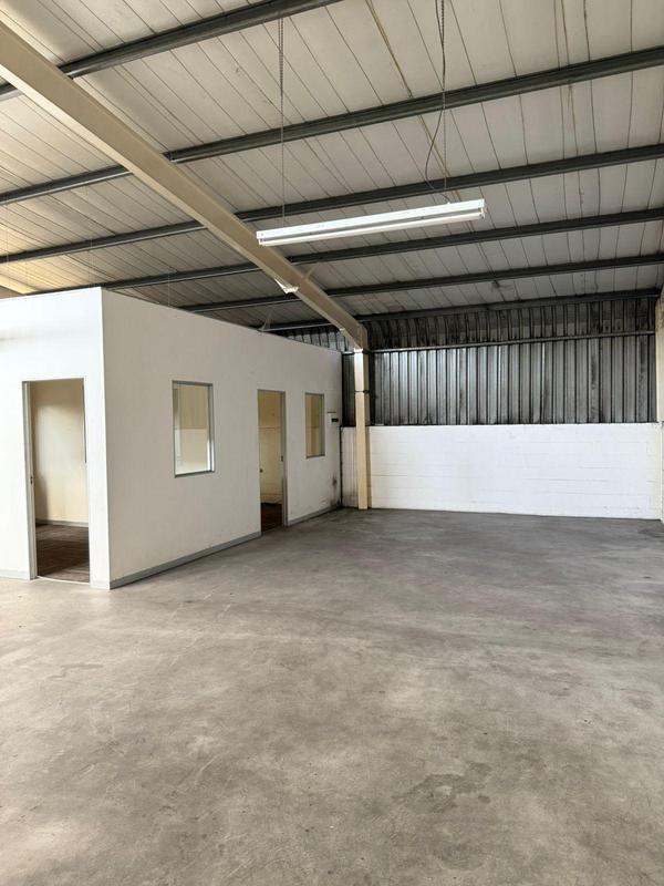 To Let commercial Property for Rent in Korsten Eastern Cape